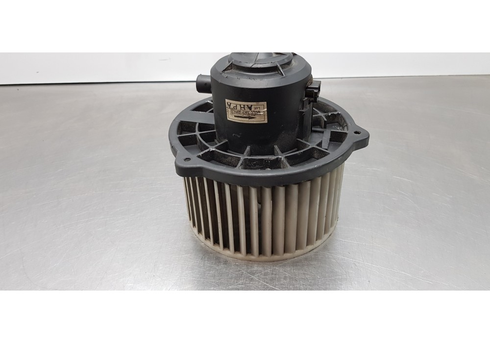 Recambio de motor calefaccion para hyundai h 1 h 1 furg.caja cerr.c. puerta referencia OEM IAM 970614A110 970634A000 