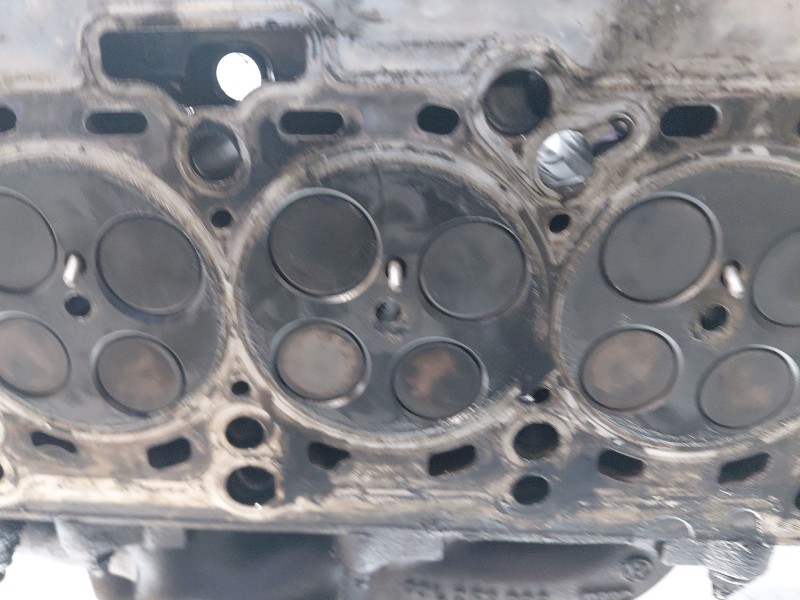 Recambio de culata para audi a4 b8 (8k2) 2.0 tdi referencia OEM IAM 03L103351J 03L103373 