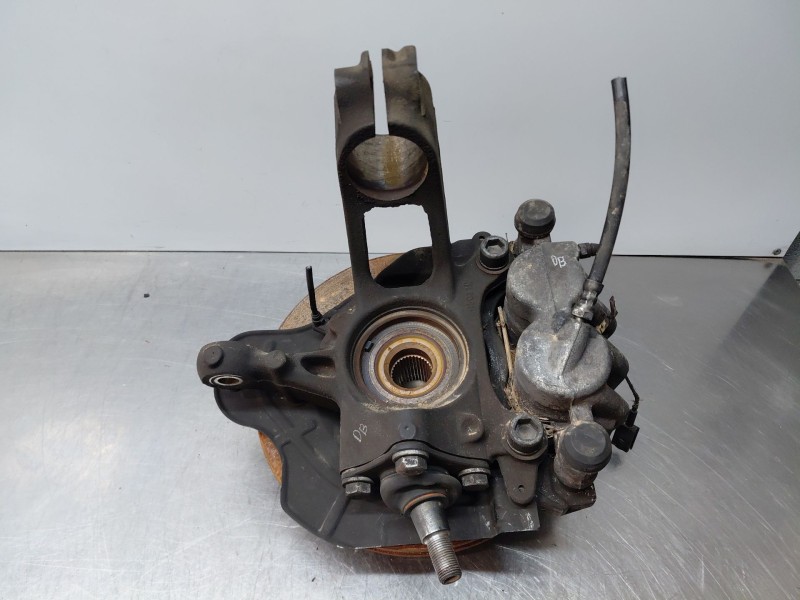 Recambio de mangueta delantera izquierda para fiat ducato 250 furgón multijet referencia OEM IAM 52217718  