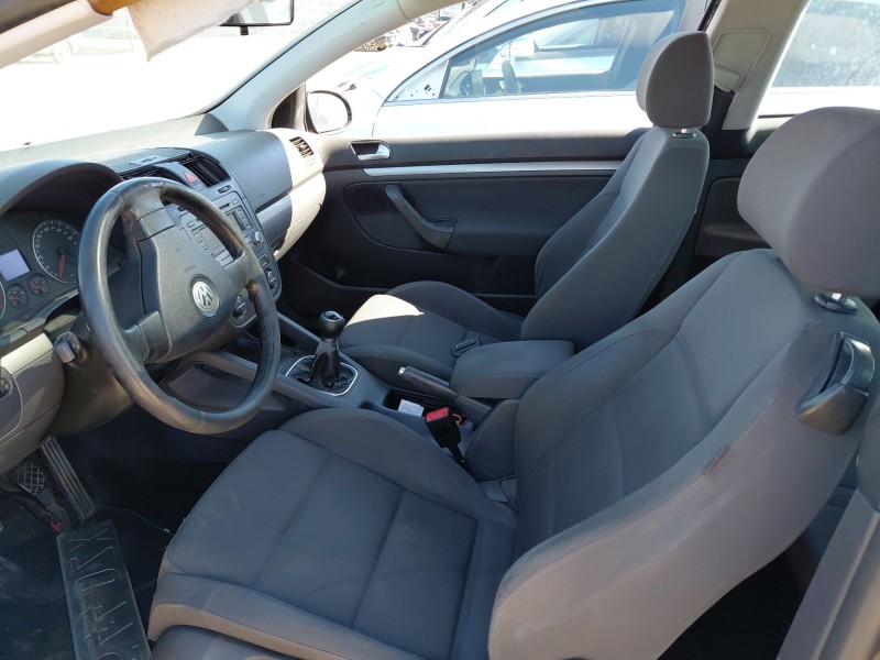 volkswagen golf v (1k1) del año 2006