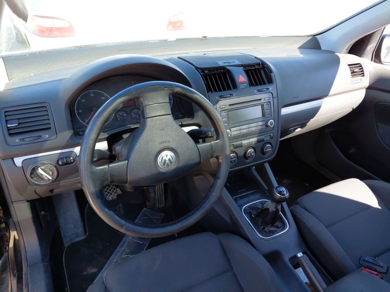 volkswagen golf v (1k1) del año 2006