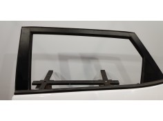 Recambio de puerta trasera izquierda para hyundai tucson ix35 referencia OEM IAM 77003D7000   2