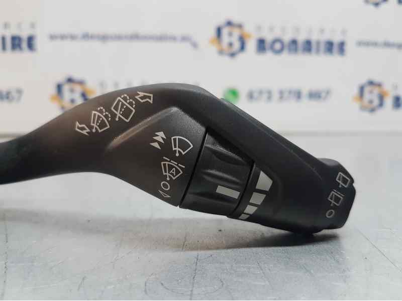 Recambio de mando limpia para ford s-max titanium referencia OEM IAM DG9T17A553DDW   Recambio de mando limpia para ford s-max titanium referencia OEM IAM DG9T17A553DDW