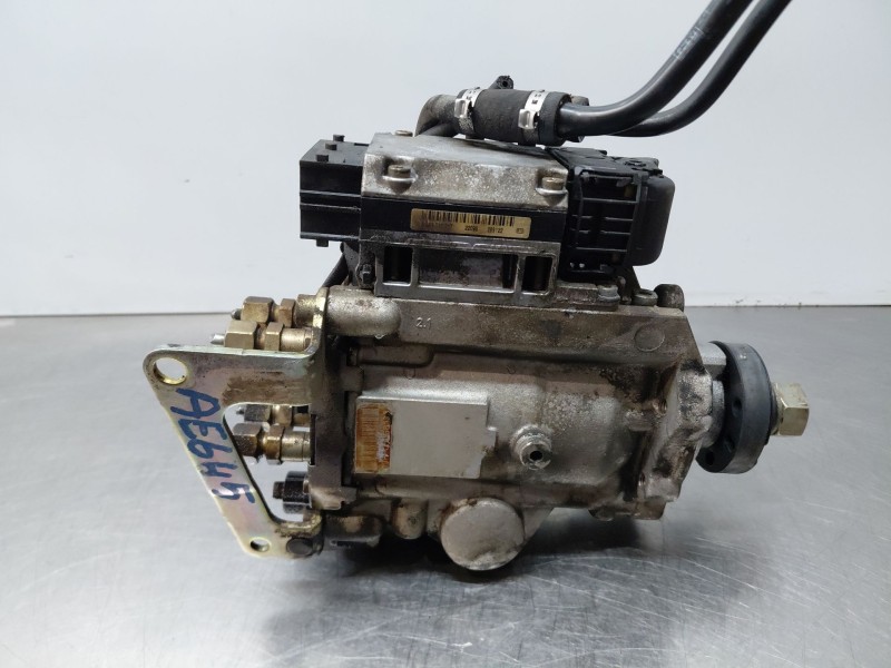 Recambio de bomba inyeccion para opel vectra c (z02) 2.0 dti 16v (f69) referencia OEM IAM 93172234  