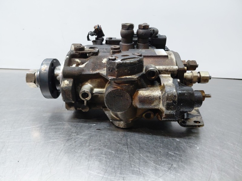 Recambio de bomba inyeccion para opel vectra c (z02) 2.0 dti 16v (f69) referencia OEM IAM 93172234  