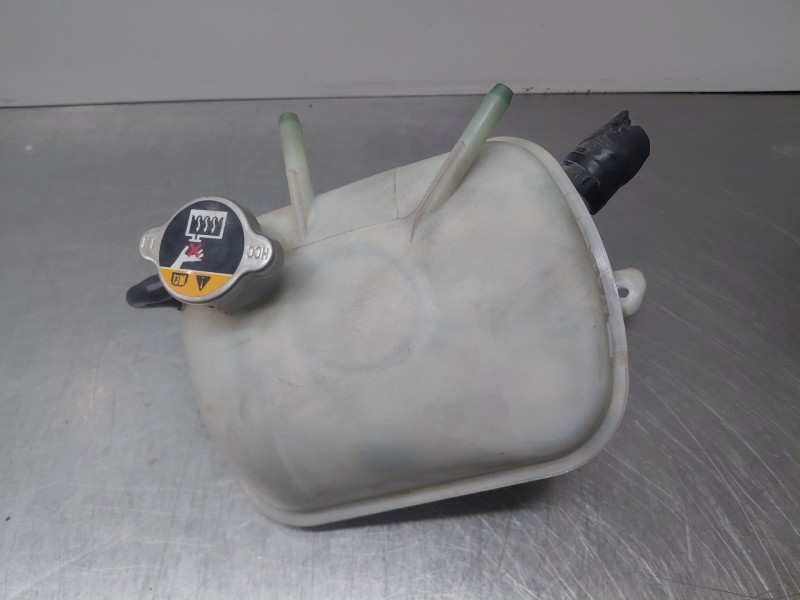 Recambio de deposito expansion para kia xceed tech referencia OEM IAM 25430F3300  