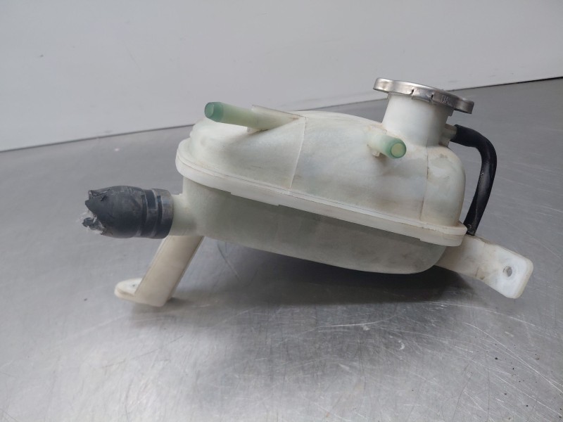 Recambio de deposito expansion para kia xceed tech referencia OEM IAM 25430F3300  