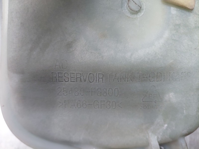 Recambio de deposito expansion para kia xceed tech referencia OEM IAM 25430F3300  