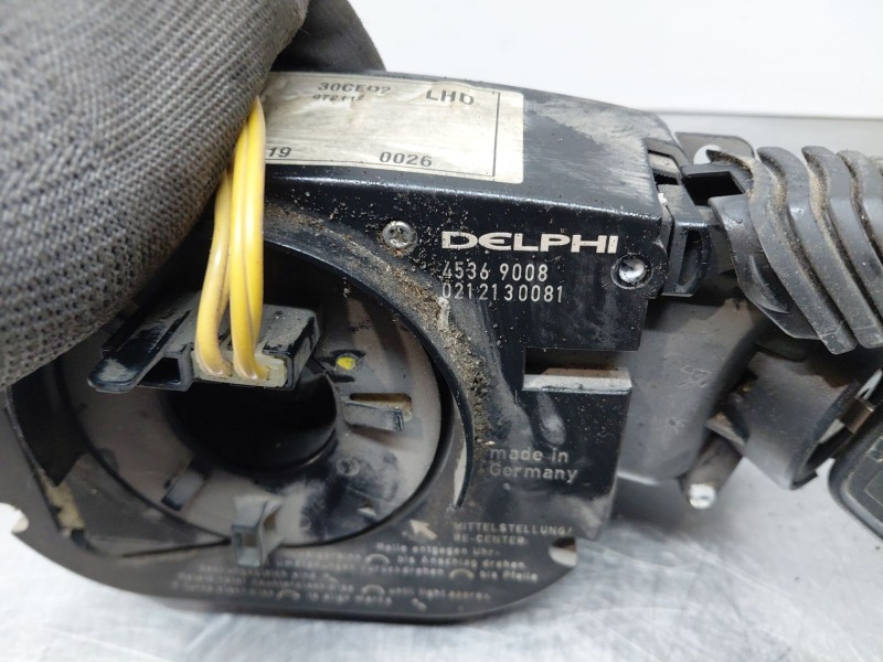 Recambio de mando multifuncion para opel vectra c (z02) 2.0 dti 16v (f69) referencia OEM IAM 13132475  