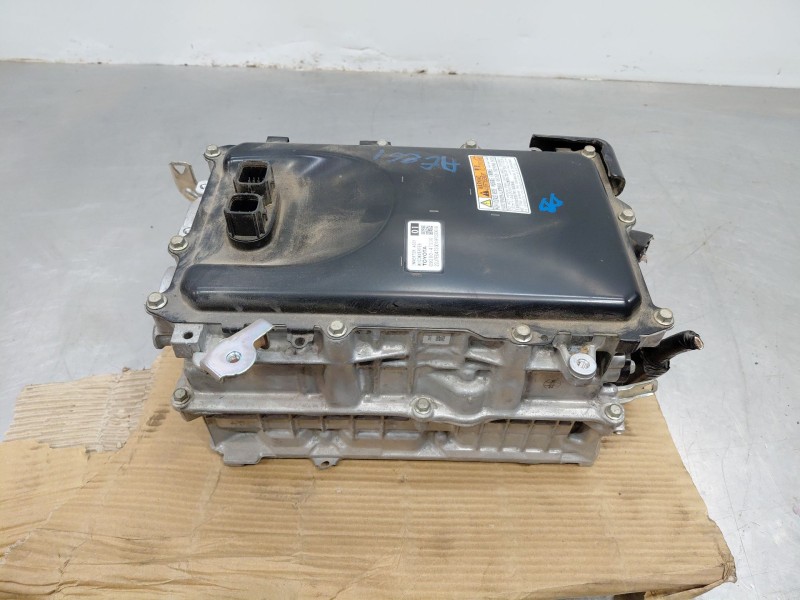 Recambio de bateria para toyota c-hr hybrid referencia OEM IAM   