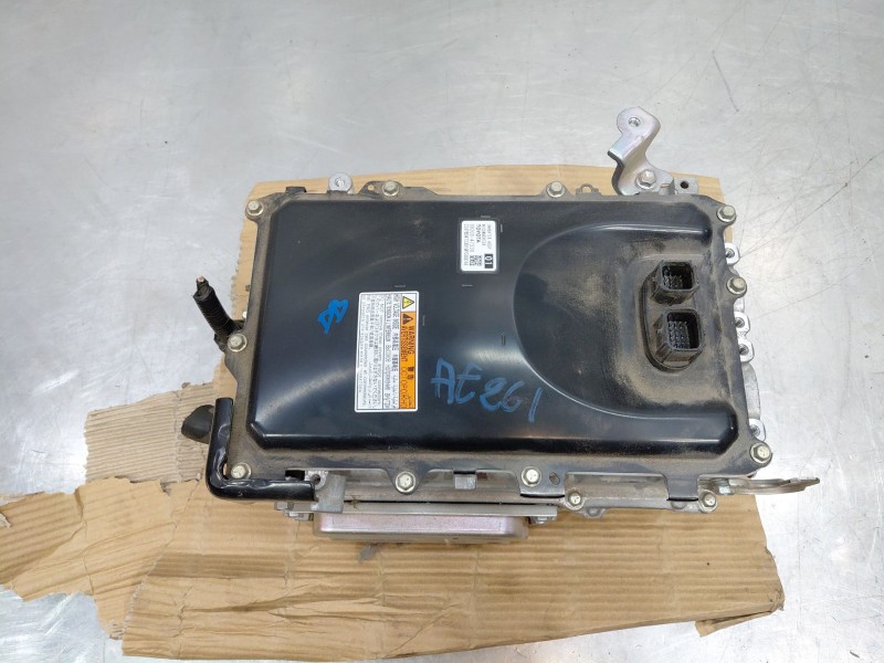Recambio de bateria para toyota c-hr hybrid referencia OEM IAM   