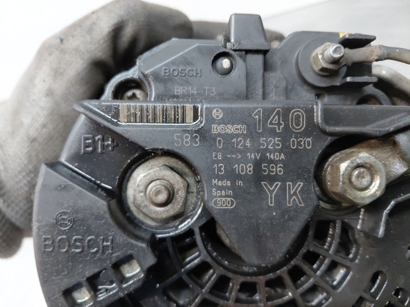 Recambio de alternador para opel vectra c (z02) 2.0 dti 16v (f69) referencia OEM IAM 0124525030  