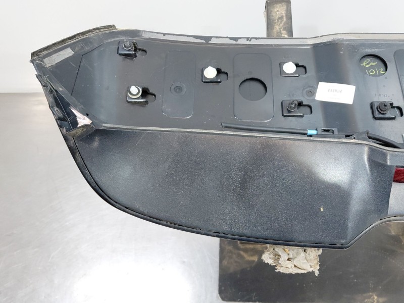 Recambio de aleron trasero para nissan juke (f16) tekna referencia OEM IAM   