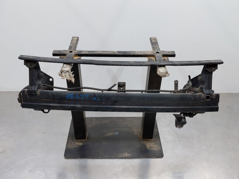 Recambio de refuerzo paragolpes delantero para kia carens iv 1.7 crdi referencia OEM IAM   