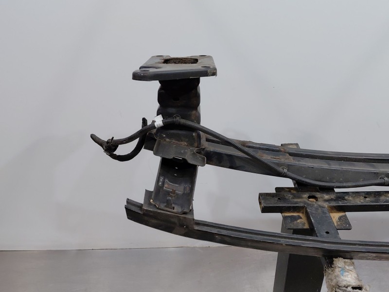 Recambio de refuerzo paragolpes delantero para kia carens iv 1.7 crdi referencia OEM IAM   