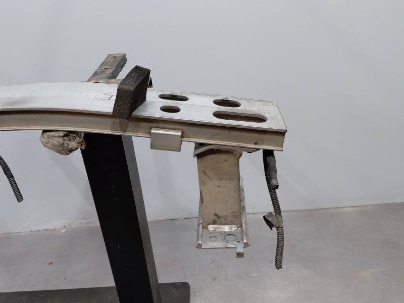 Recambio de refuerzo paragolpes delantero para toyota prius (_w3_) 1.8 hybrid (zvw3_) referencia OEM IAM   