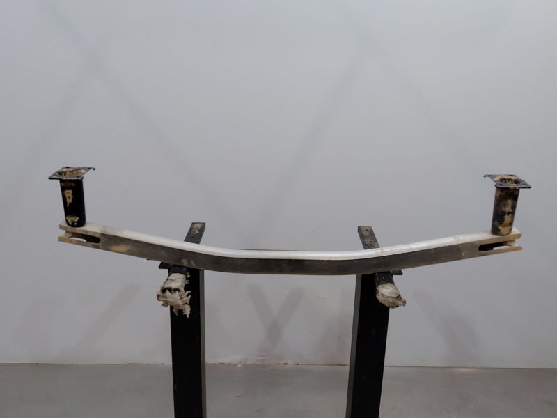 Recambio de refuerzo paragolpes delantero para toyota c-hr hybrid referencia OEM IAM   