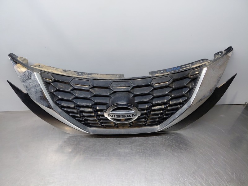 Recambio de rejilla delantera para nissan juke (f16) tekna referencia OEM IAM   