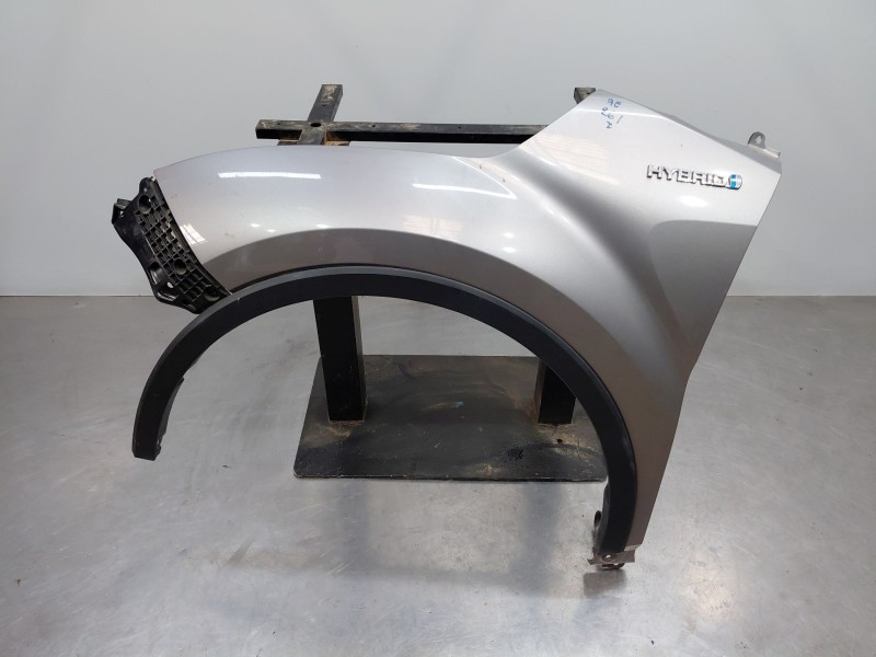 Recambio de aleta delantera izquierda para toyota c-hr hybrid referencia OEM IAM   