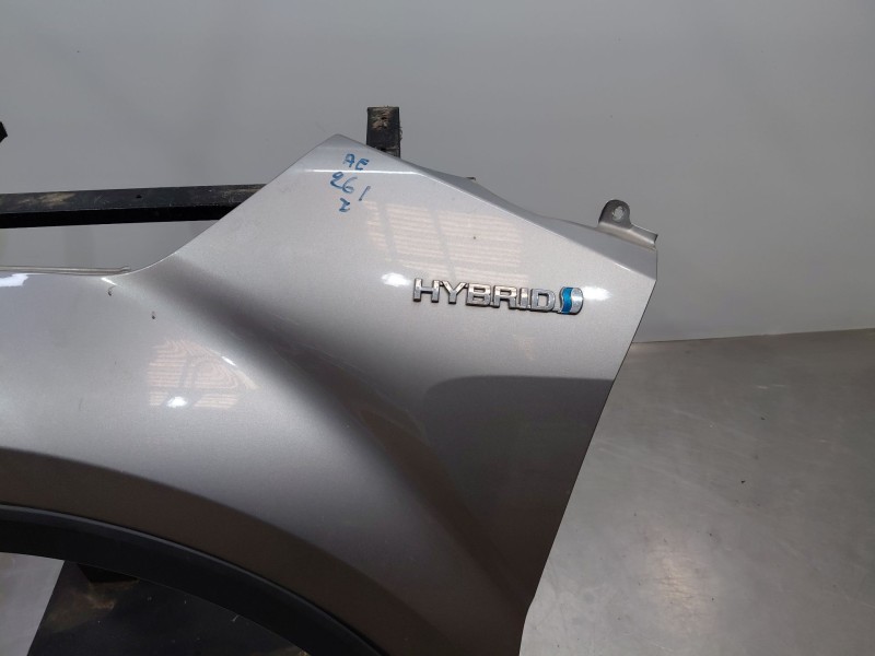 Recambio de aleta delantera izquierda para toyota c-hr hybrid referencia OEM IAM   