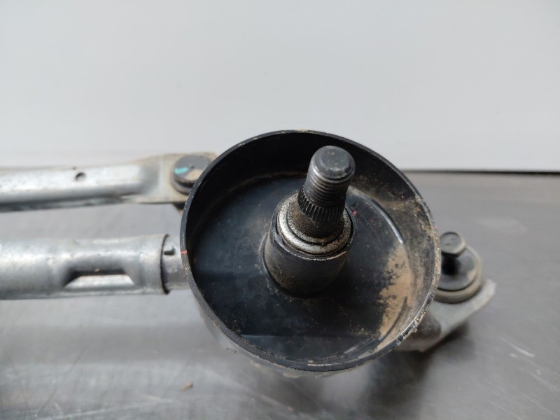 Recambio de motor limpia delantero para nissan juke (f16) tekna referencia OEM IAM   