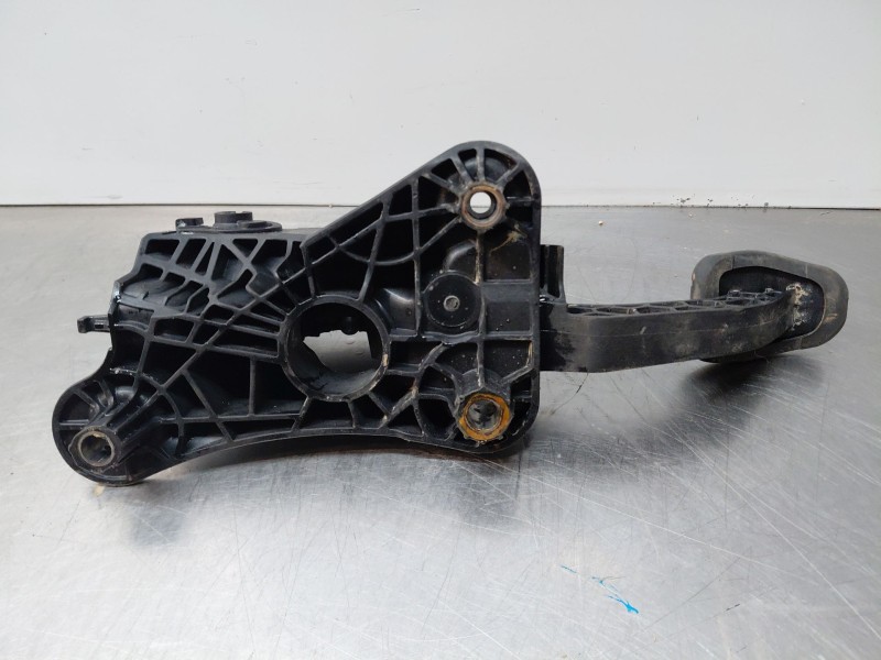 Recambio de pedal embrague para nissan juke (f16) tekna referencia OEM IAM   