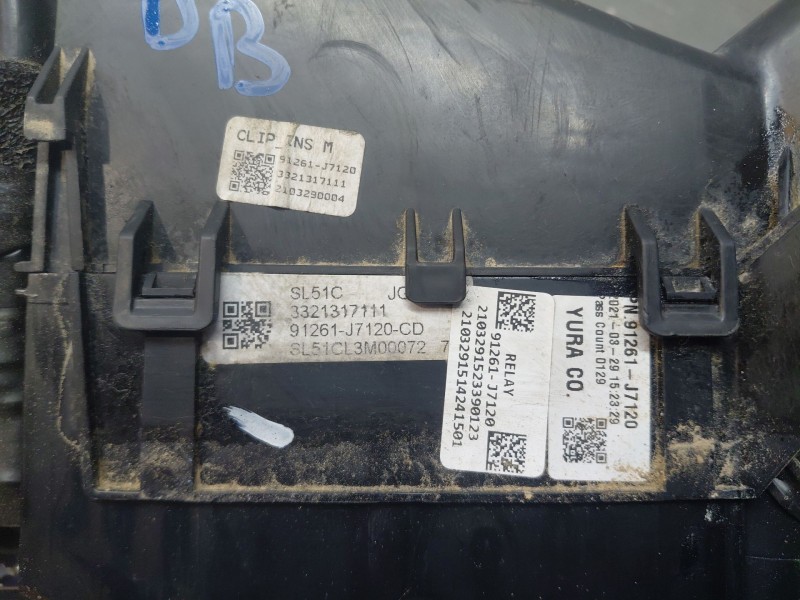 Recambio de caja reles / fusibles para kia xceed tech referencia OEM IAM   