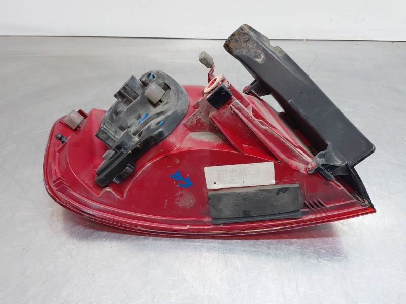 Recambio de piloto trasero derecho para audi a4 b8 (8k2) 2.0 tdi referencia OEM IAM   