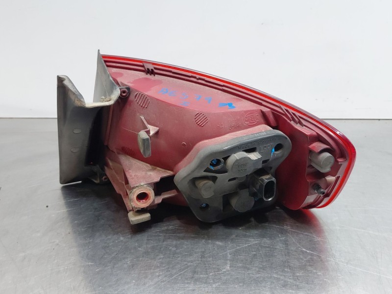 Recambio de piloto trasero izquierdo para audi a4 b8 (8k2) 2.0 tdi referencia OEM IAM   