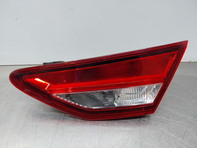 Recambio de piloto trasero derecho interior para seat leon st (5f8) style referencia OEM IAM   