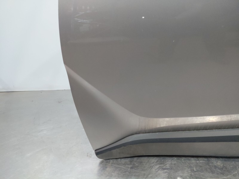 Recambio de puerta delantera izquierda para toyota c-hr hybrid referencia OEM IAM   