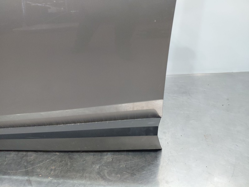 Recambio de puerta delantera izquierda para toyota c-hr hybrid referencia OEM IAM   