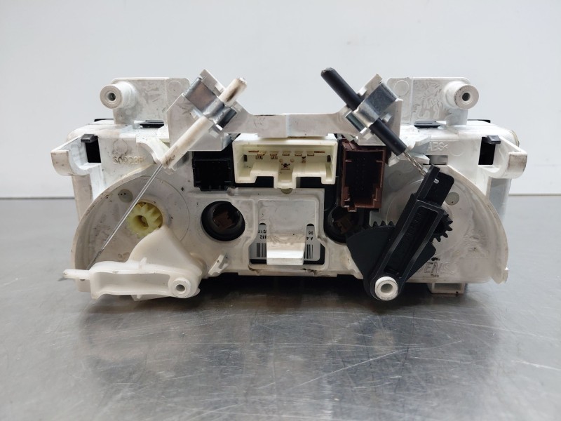 Recambio de mando climatizador para peugeot partner kombi confort referencia OEM IAM   
