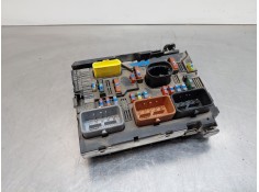 Recambio de caja reles / fusibles para citroën c4 grand picasso sx referencia OEM IAM   