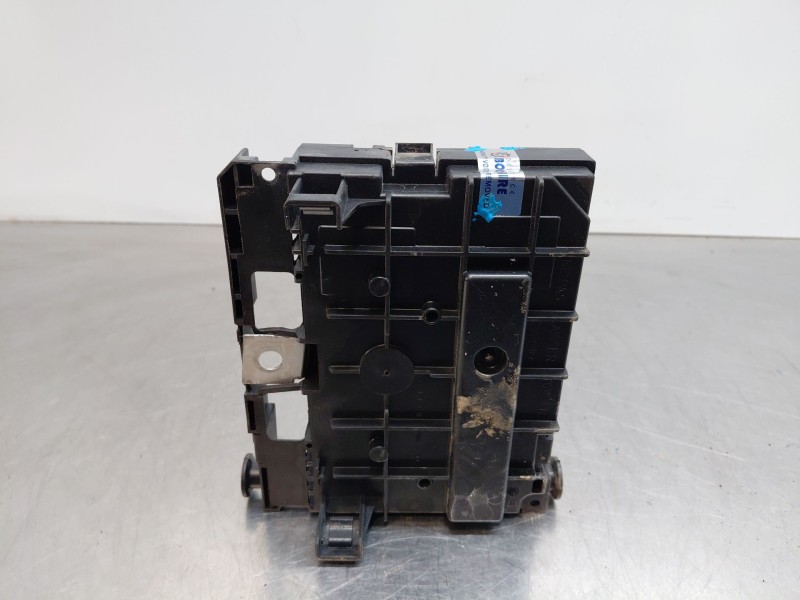 Recambio de caja reles / fusibles para citroën c4 grand picasso sx referencia OEM IAM   