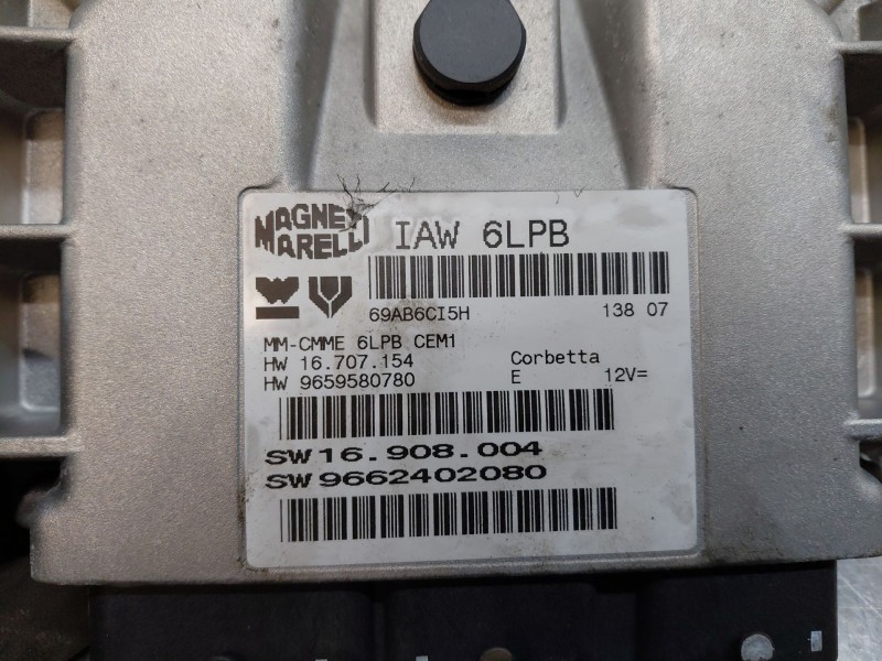 Recambio de centralita motor uce para citroën c4 grand picasso sx referencia OEM IAM   