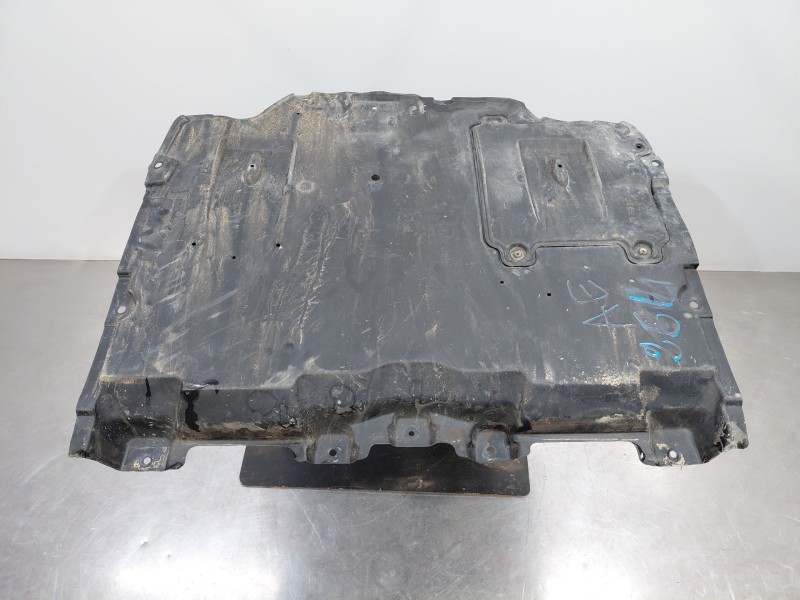 Recambio de cubrecarter para toyota c-hr hybrid referencia OEM IAM   