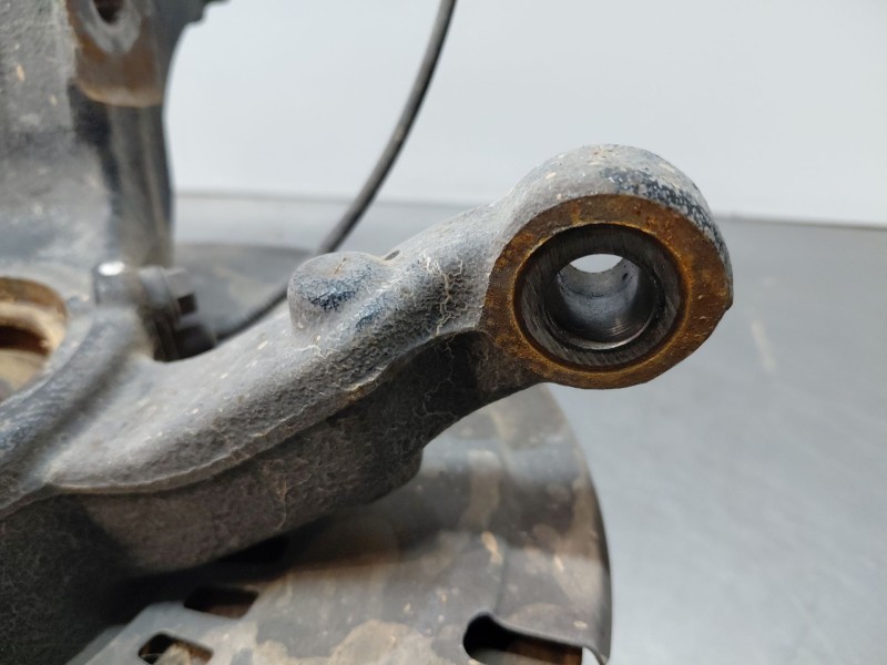 Recambio de mangueta delantera derecha para nissan juke (f16) tekna referencia OEM IAM   