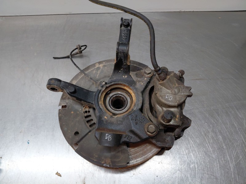 Recambio de mangueta delantera izquierda para nissan juke (f16) tekna referencia OEM IAM   