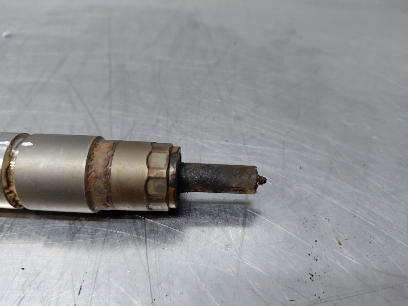 Recambio de inyector para maserati quattroporte granlusso referencia OEM IAM   