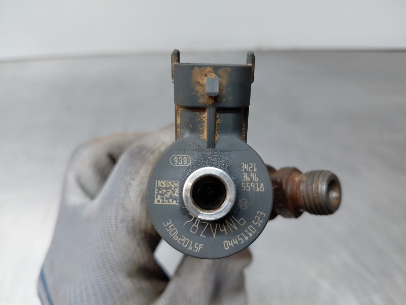 Recambio de inyector para maserati quattroporte granlusso referencia OEM IAM   