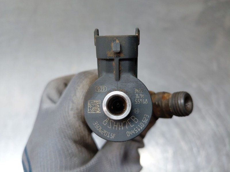 Recambio de inyector para maserati quattroporte granlusso referencia OEM IAM   