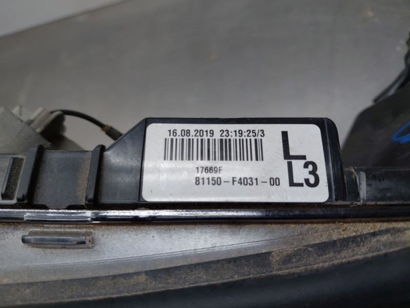 Recambio de faro izquierdo para toyota c-hr hybrid referencia OEM IAM   