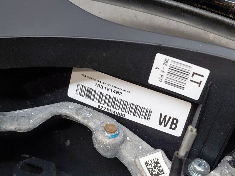 Recambio de volante para toyota c-hr hybrid referencia OEM IAM   
