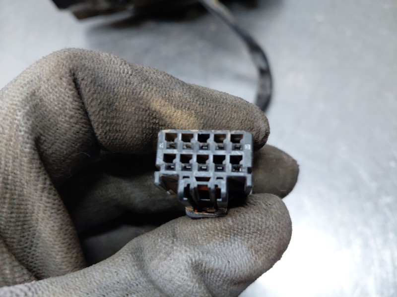 Recambio de retrovisor izquierdo para citroën berlingo live referencia OEM IAM   