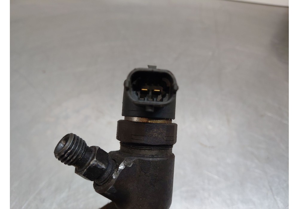 Recambio de inyector para fiat fiorino furgoneta/monovolumen (225_) 1.4 (225bxa1a, 225bxf1a) referencia OEM IAM 0445110351  