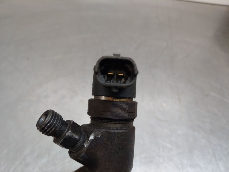 Recambio de inyector para fiat fiorino furgoneta/monovolumen (225_) 1.4 (225bxa1a, 225bxf1a) referencia OEM IAM 0445110351  