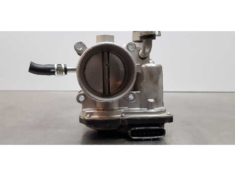 Recambio de caja mariposa para kia sportage basic 2wd referencia OEM IAM 351002B300  