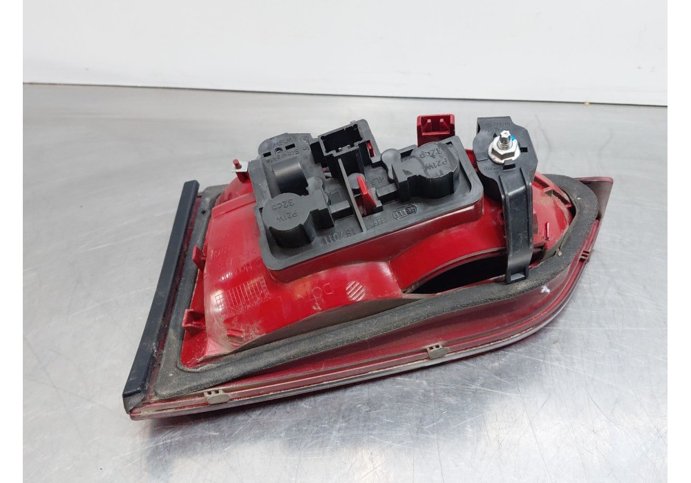 Recambio de piloto trasero izquierdo interior para audi a4 b8 (8k2) 2.0 tdi referencia OEM IAM   