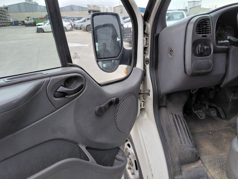 ford transit autobús (fd_ _, fb_ _, fs_ _, fz_ _, fc_ _) del año 2001